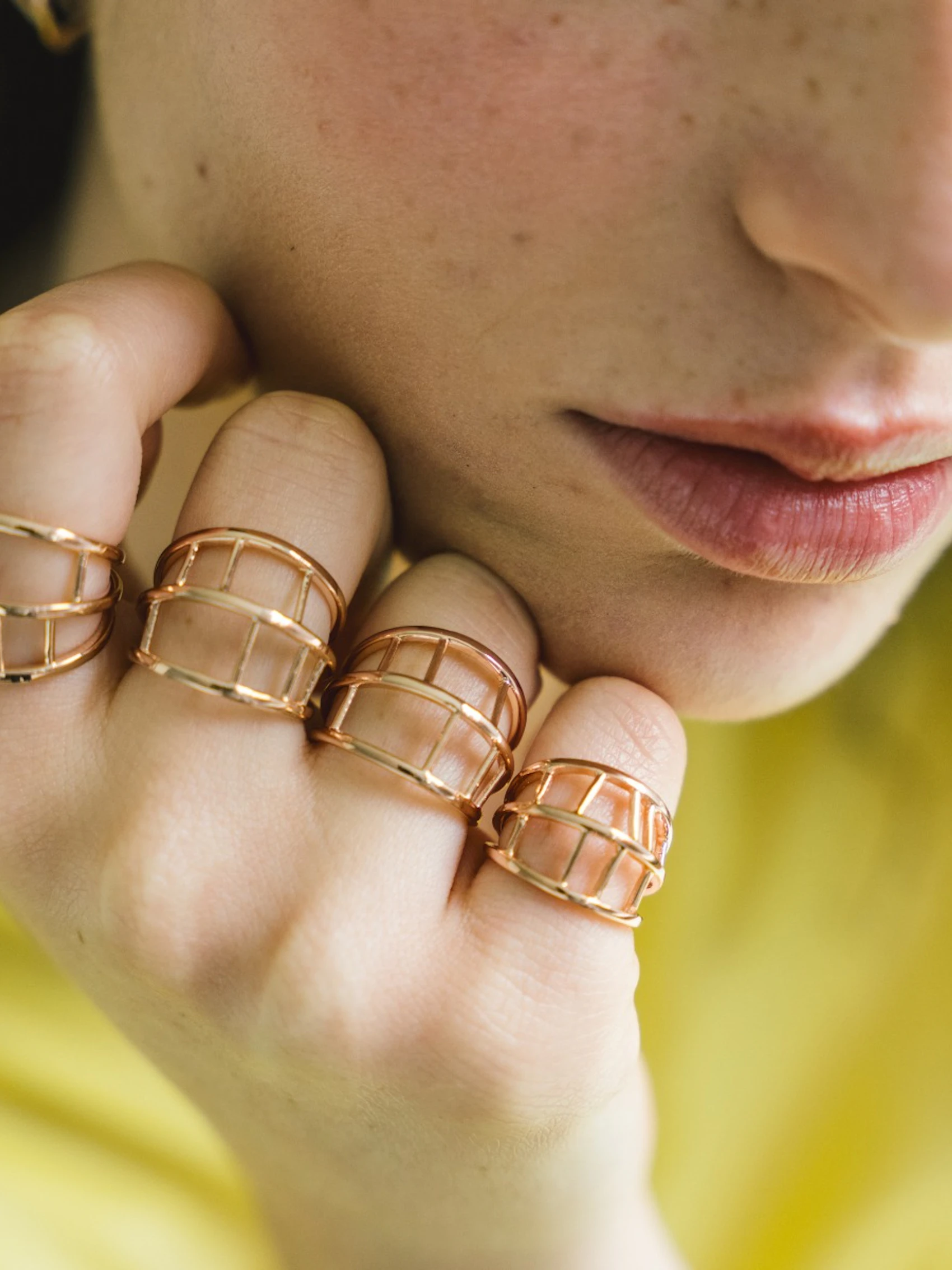 Rose Mini Lattice Ring 4