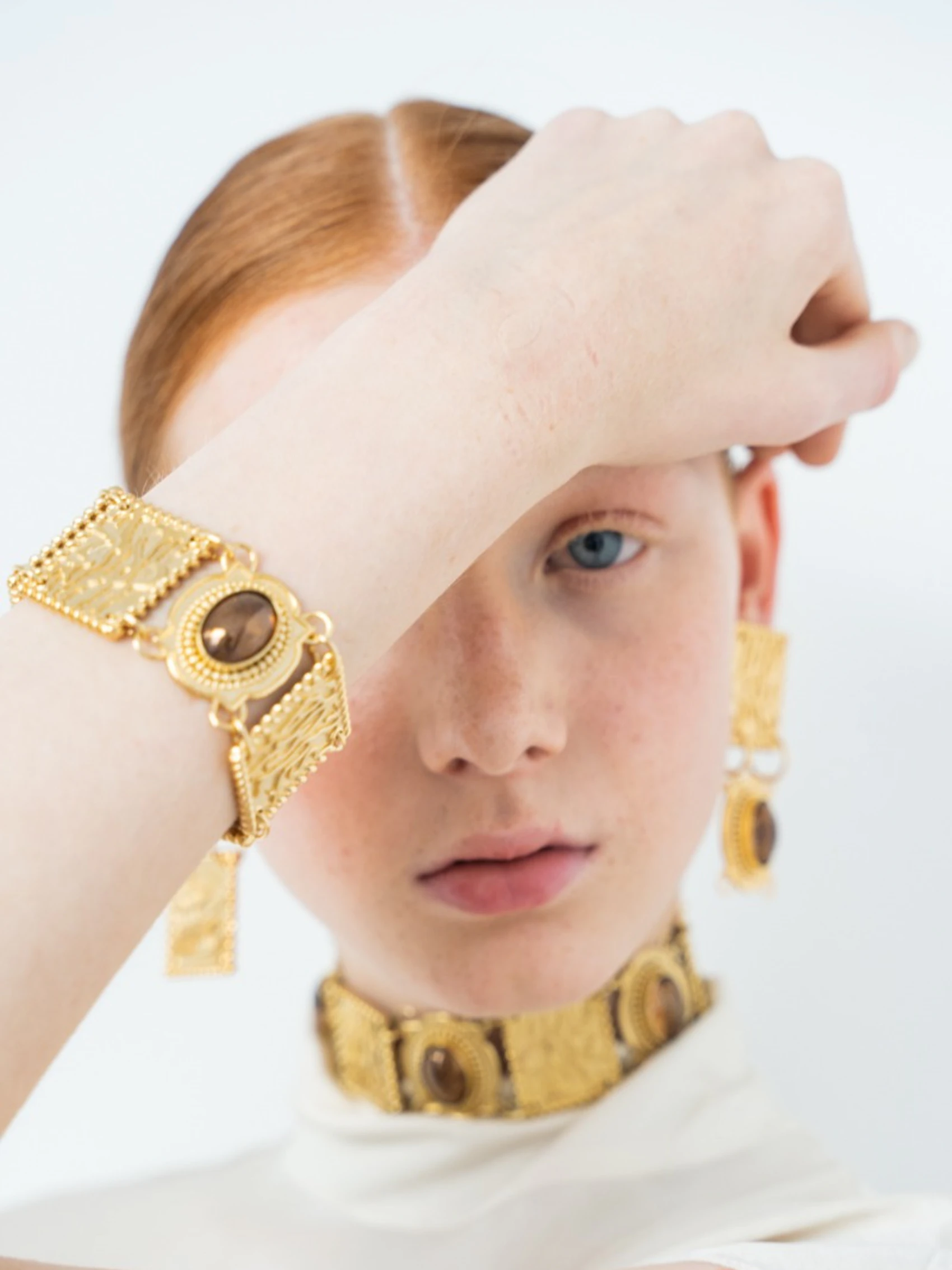 Crossing Bracelet 6