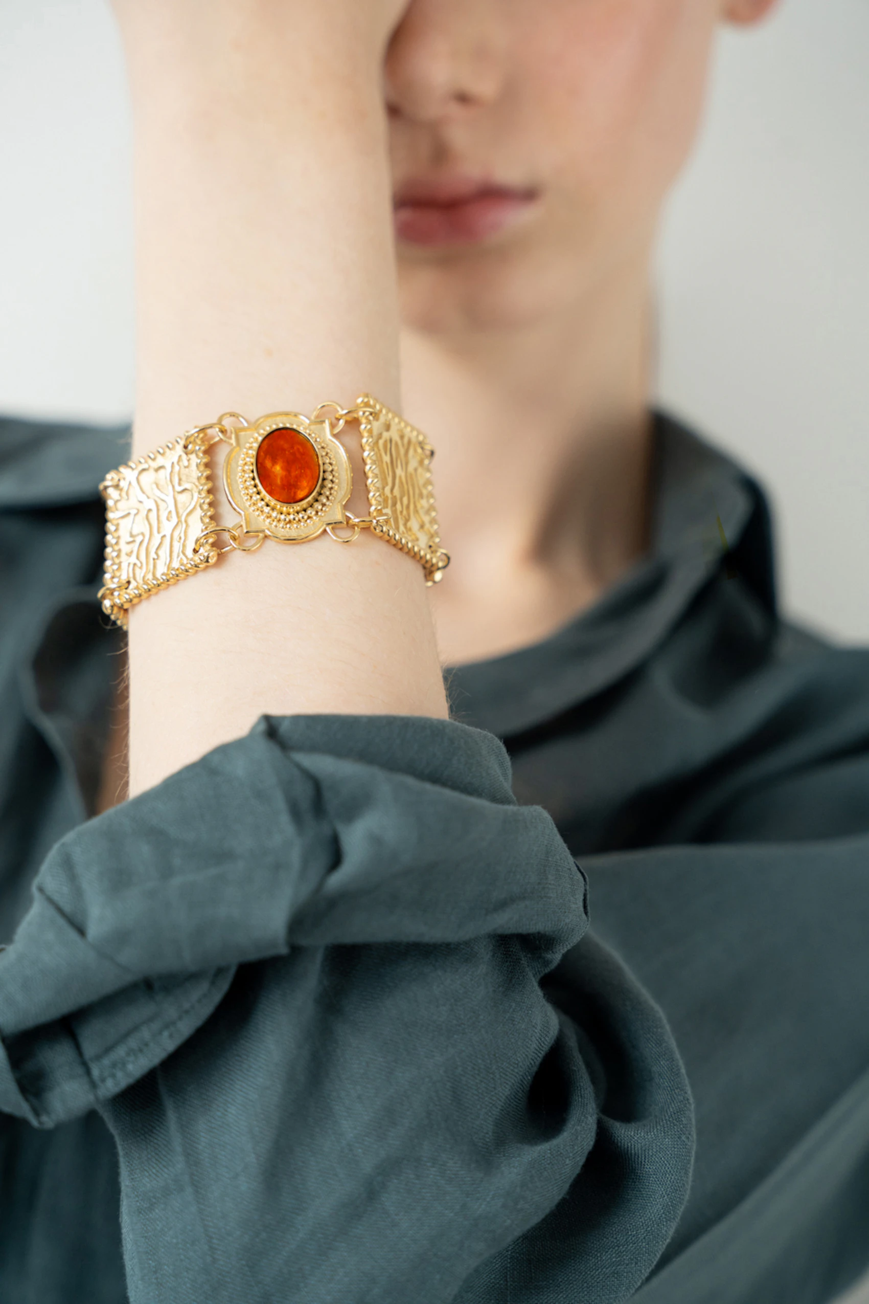 Crossing Bracelet 4