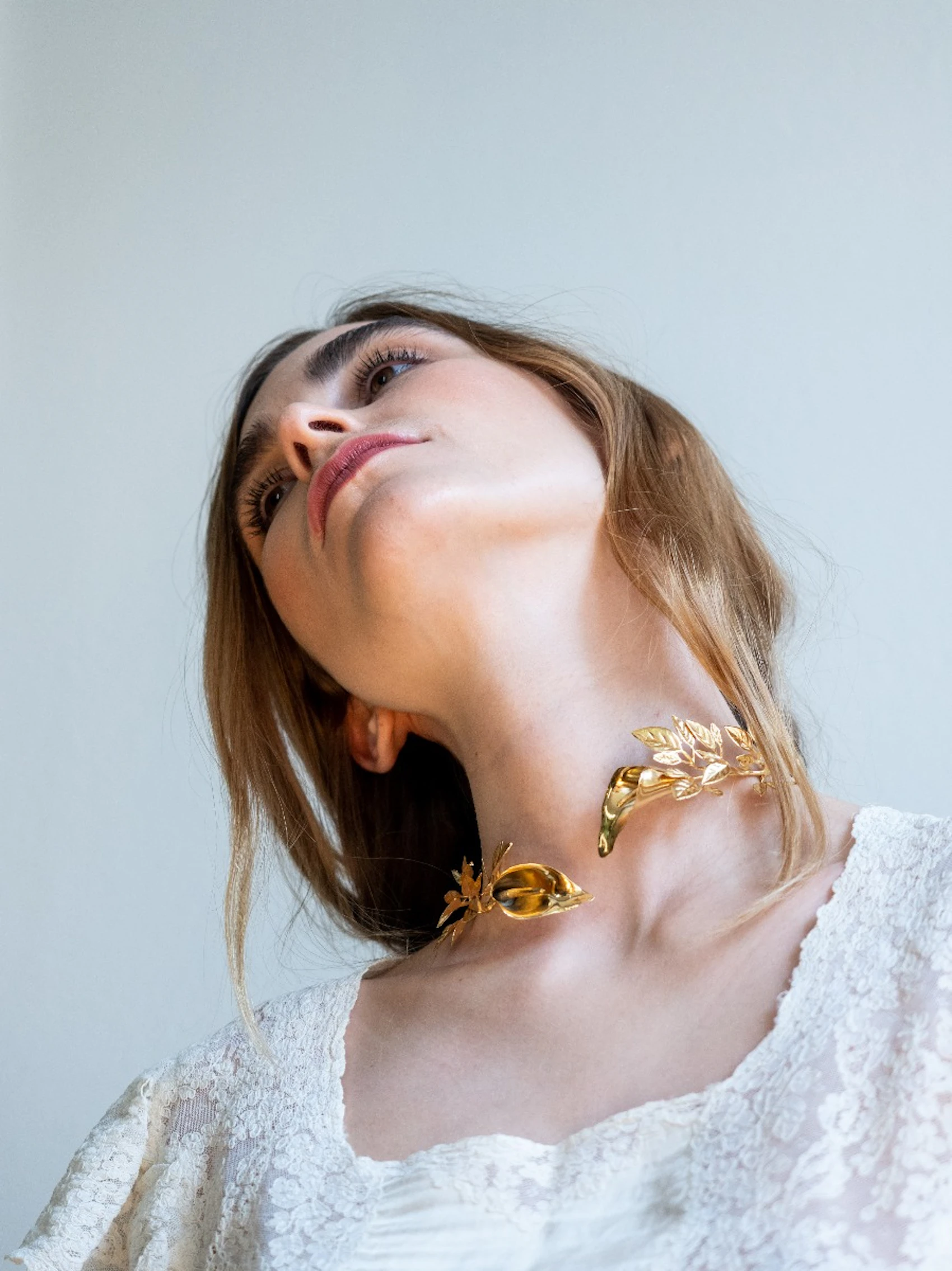 Aurum Lilly Choker 5