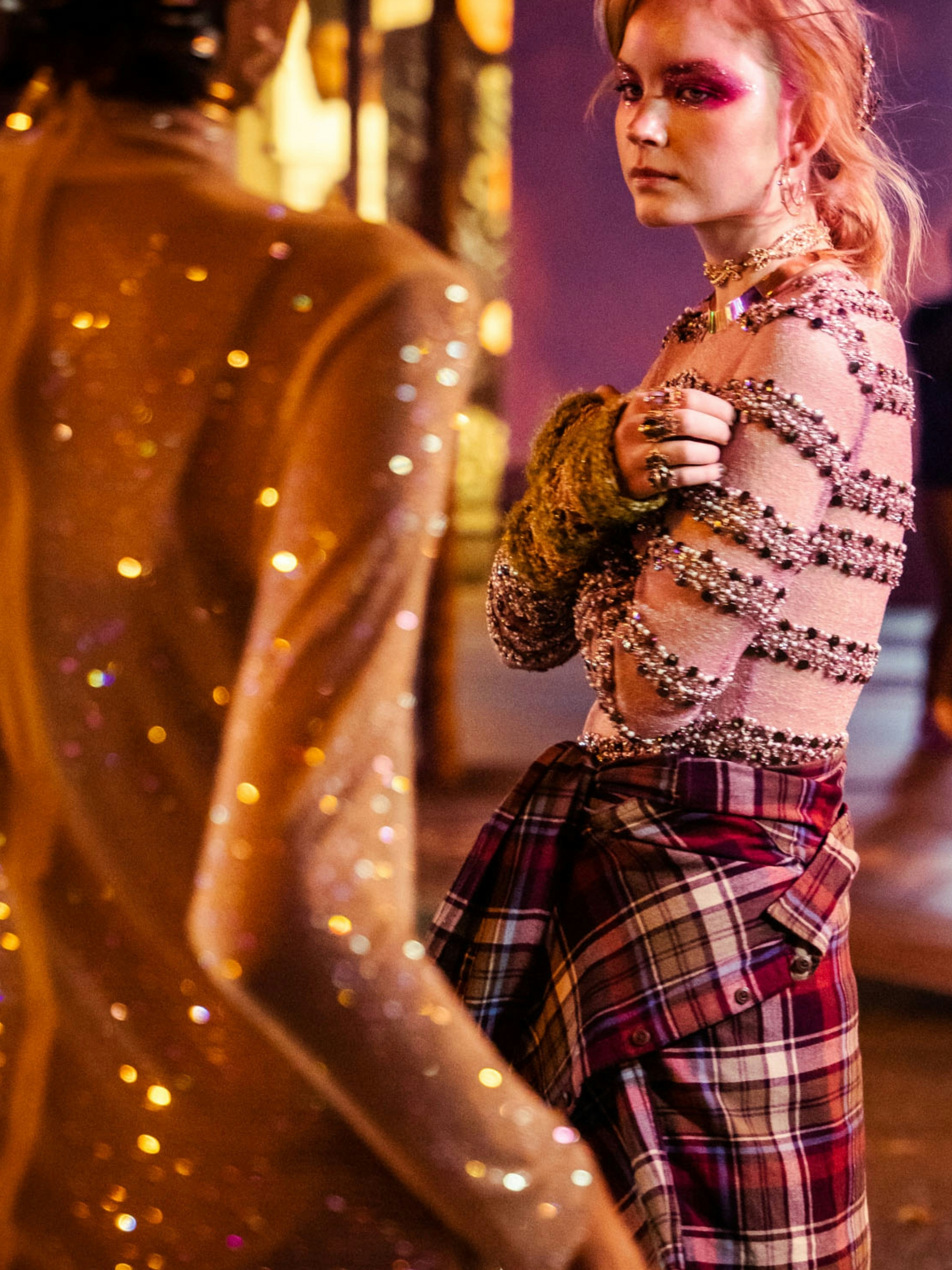 Carousel Choker 2