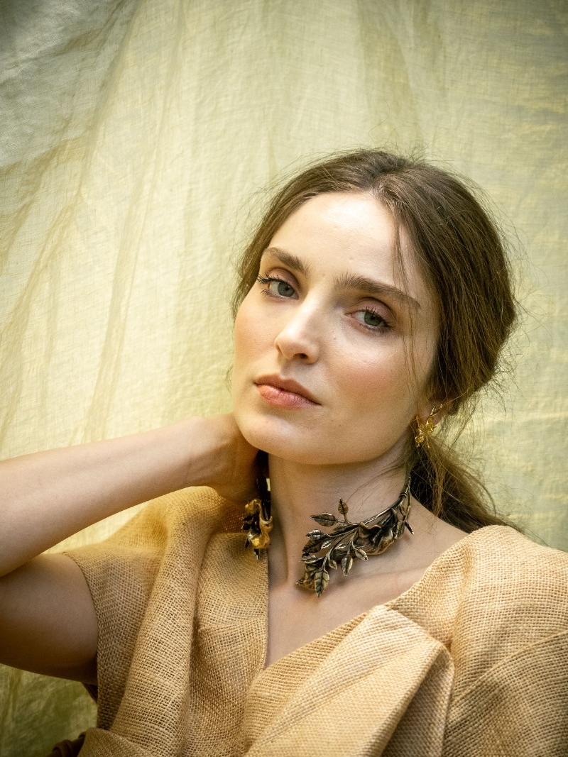 Antique Gold Water Lilies Choker 6
