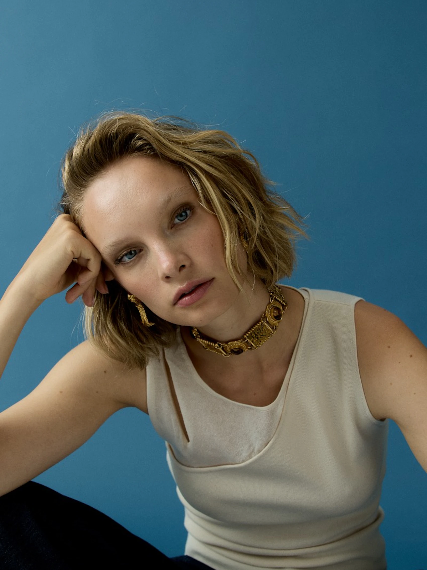 Crossing Choker 5