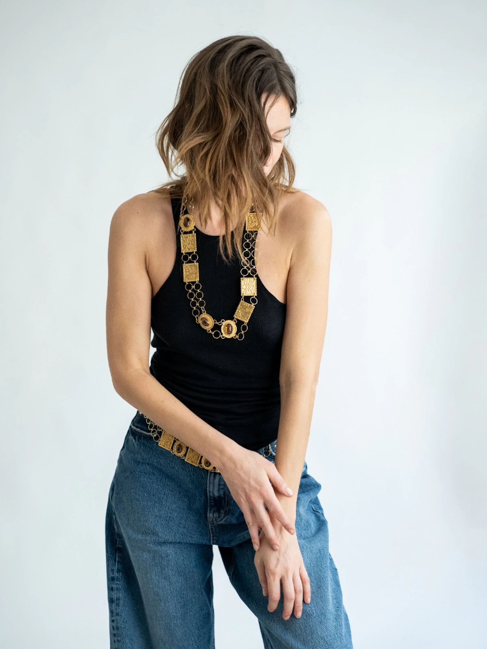Crossing Necklace 2