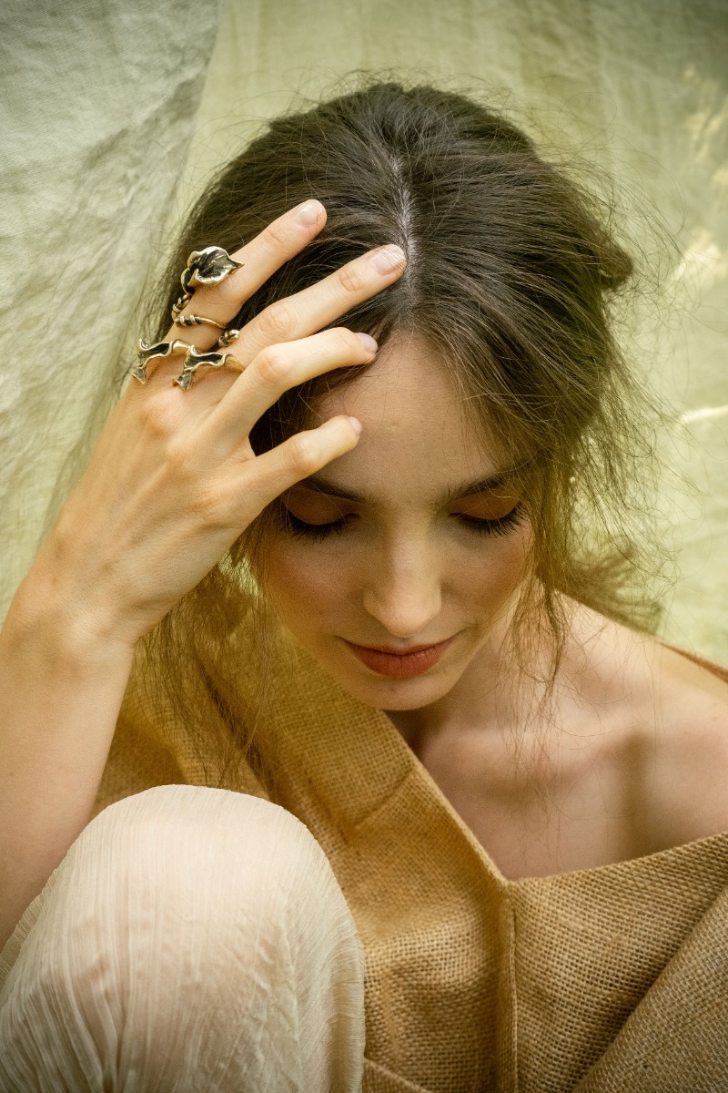 Anillo Lirio de Agua Envejecido 3