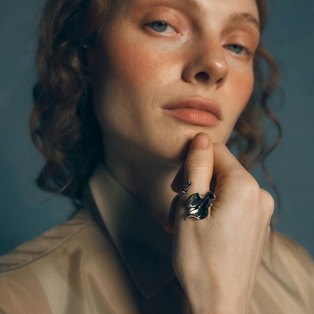 Antique Gold Water Lily Ring 6