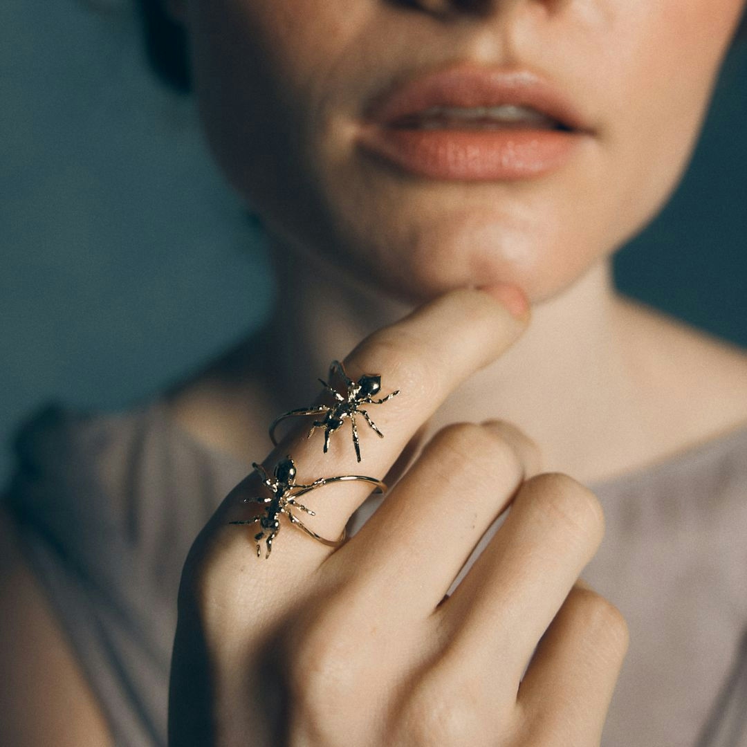 Twins Ants Ring 5