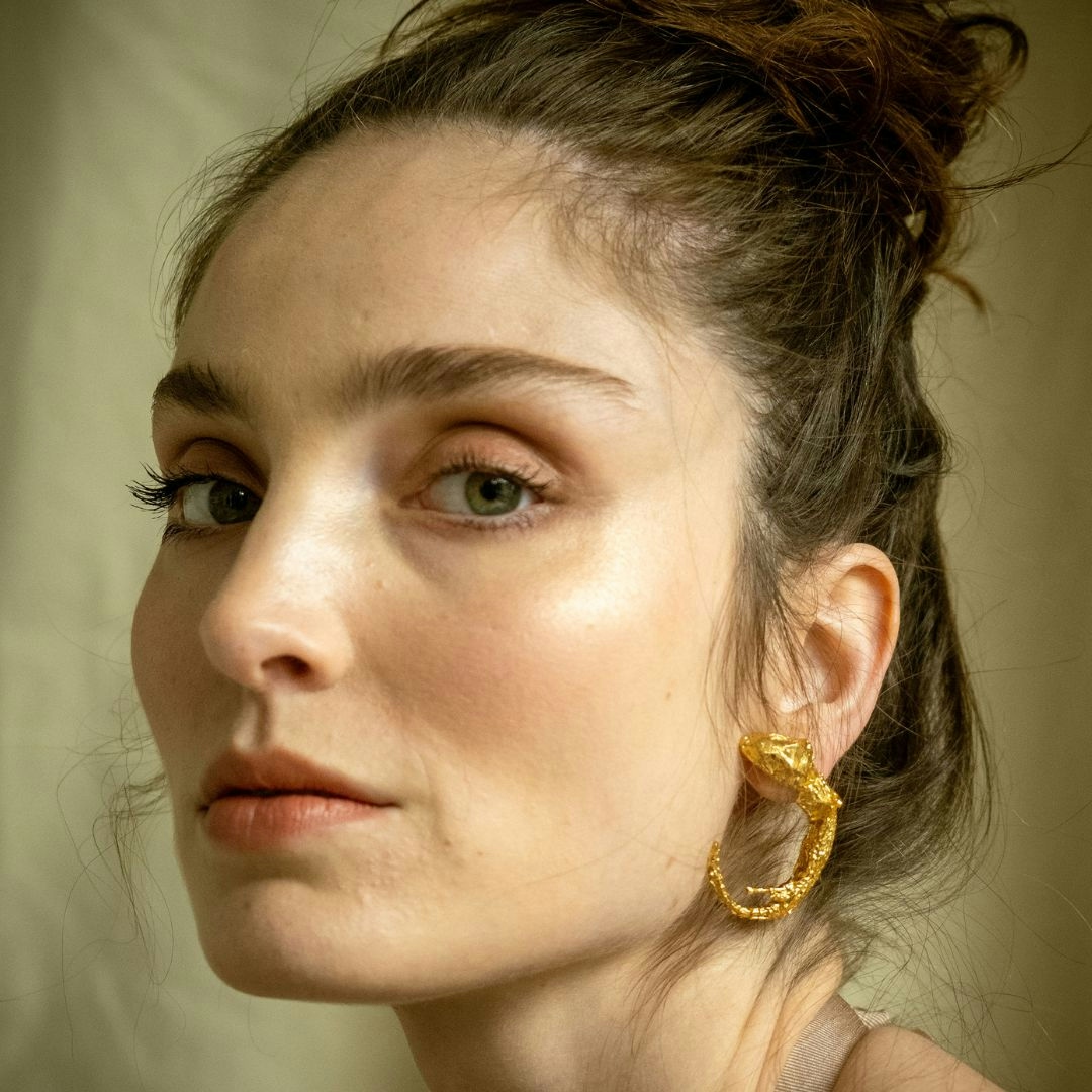 Isidora Hoops 9