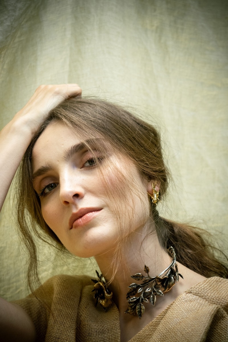 Choker Lirios de Agua Envejecido 3