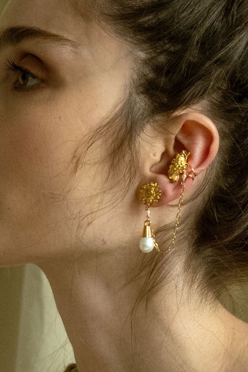 Young Pearl Earcuff 5